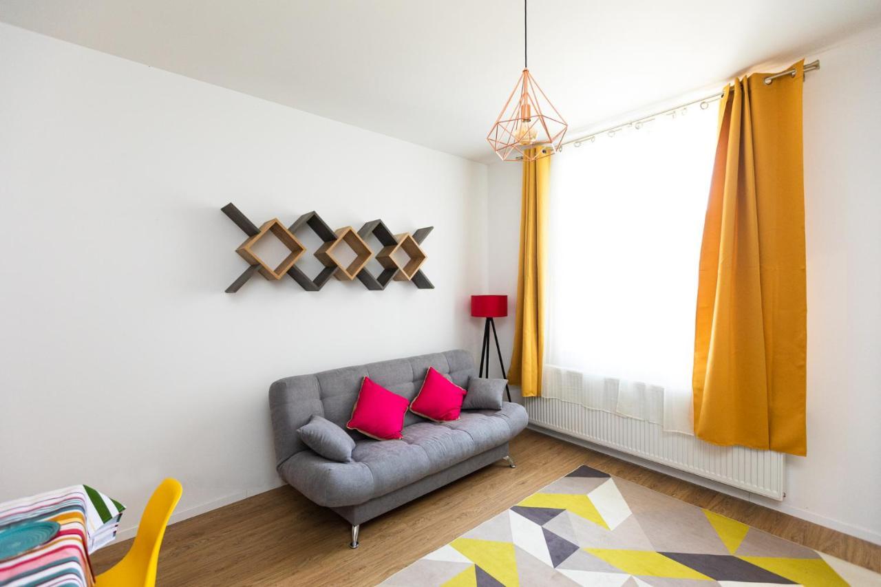 Colorful & Cozy Condo Cluj-Napoca Buitenkant foto